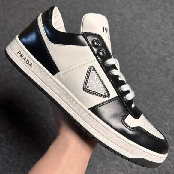 Prada Downtown sneakers for men - Picture 6 of 6
